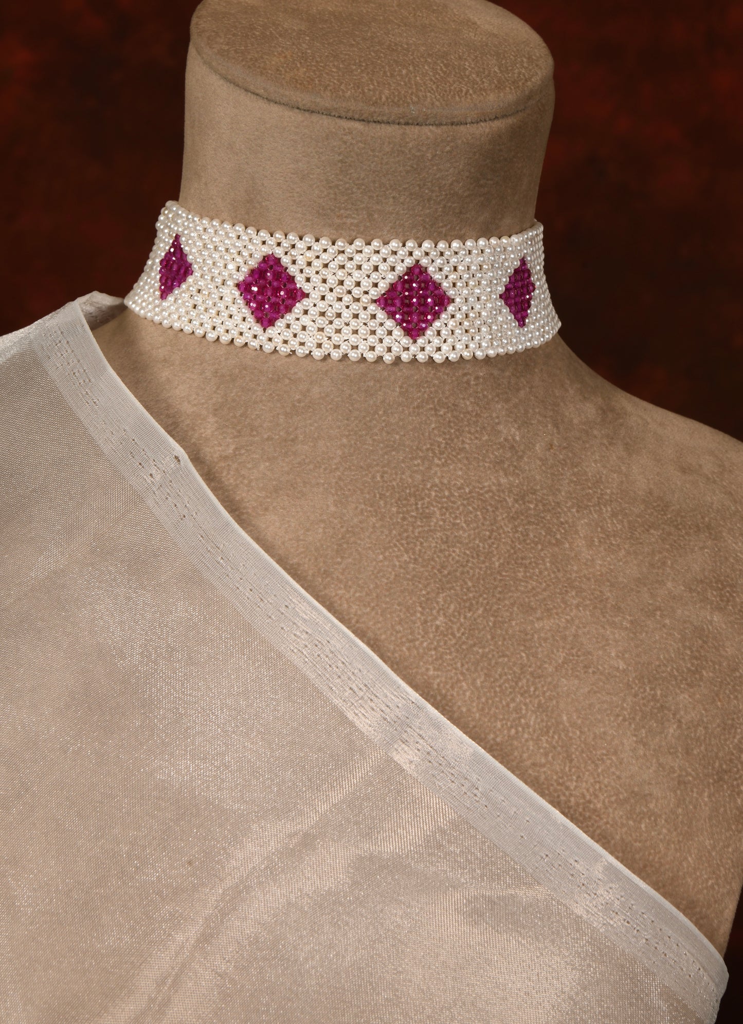 Pearl Ruby Choker Band