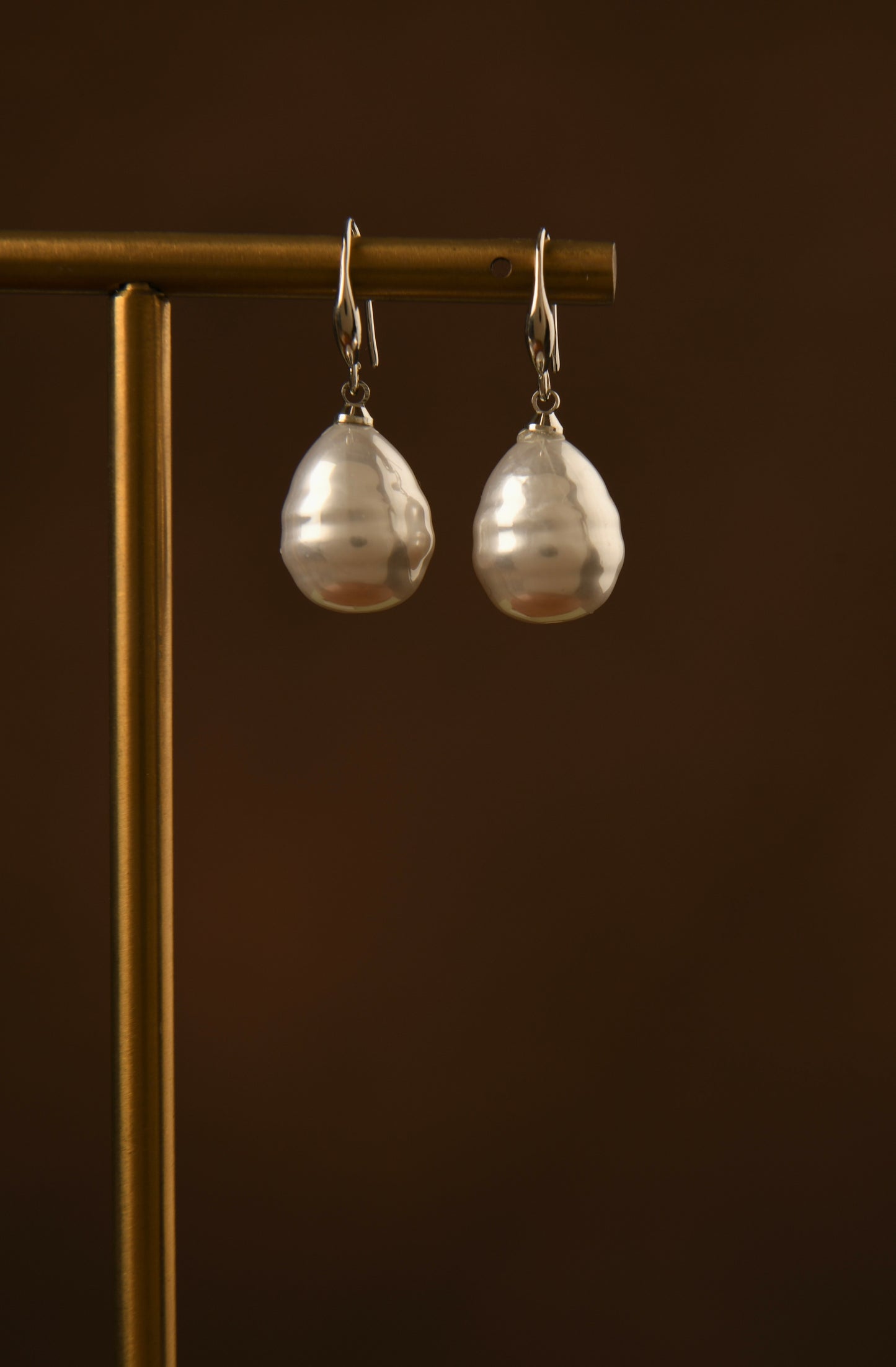 Serenity Pearl Earrings (Silver-plated)