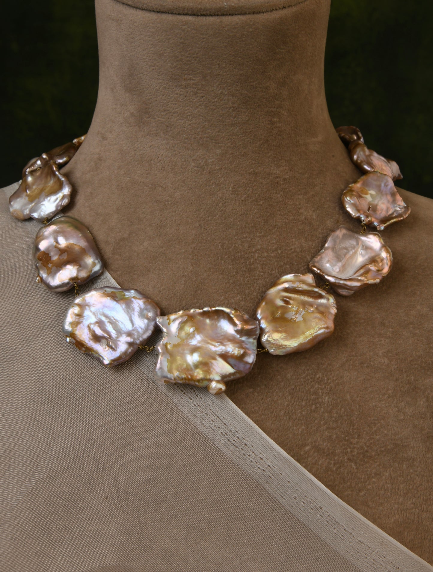 Flat Pearls Statement Necklace (Natural Freshwater Pearls)