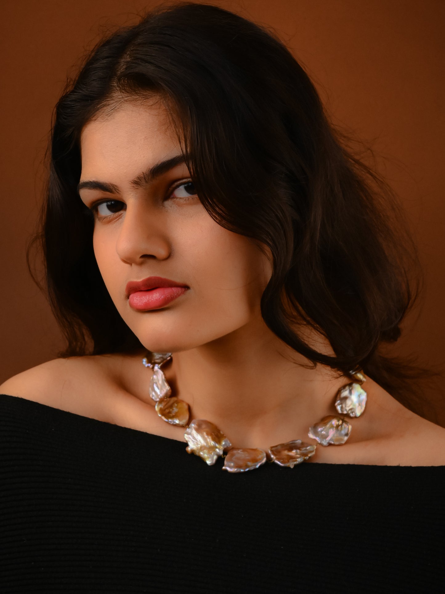 Flat Pearls Statement Necklace (Natural Freshwater Pearls)
