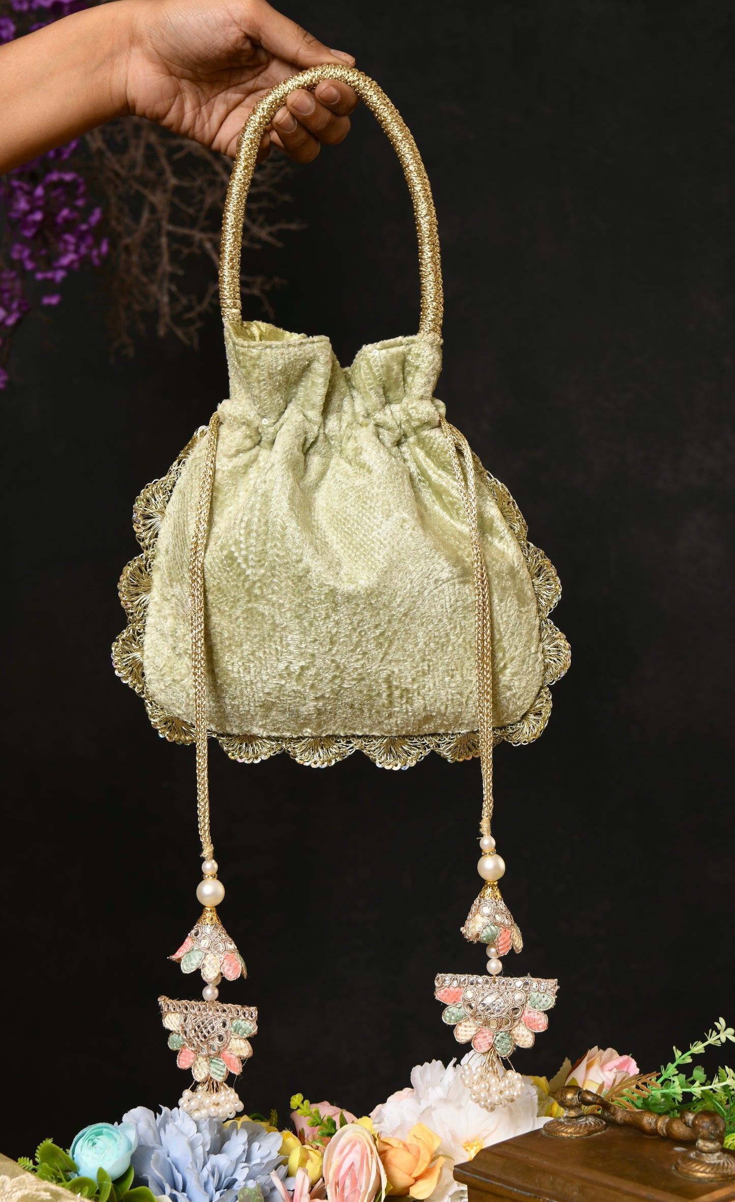 Verdant Velvet Beige Potli