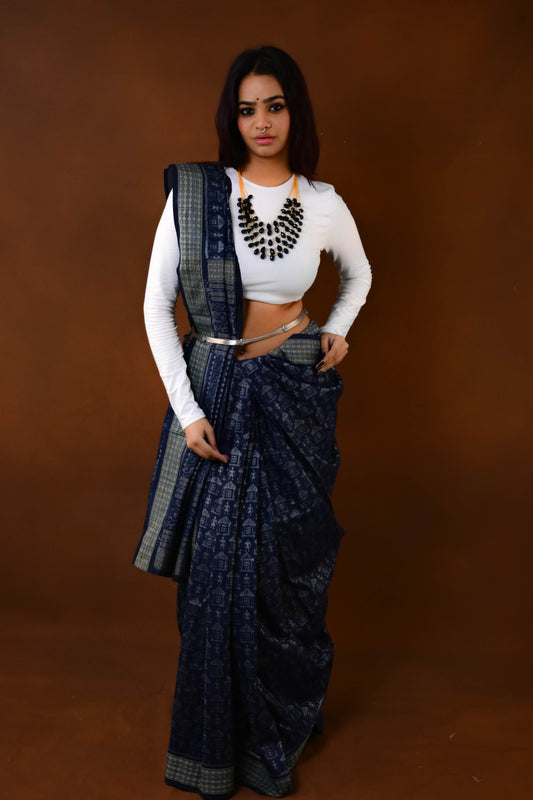 Cool Blue Crystal And Beads Designer Necklace