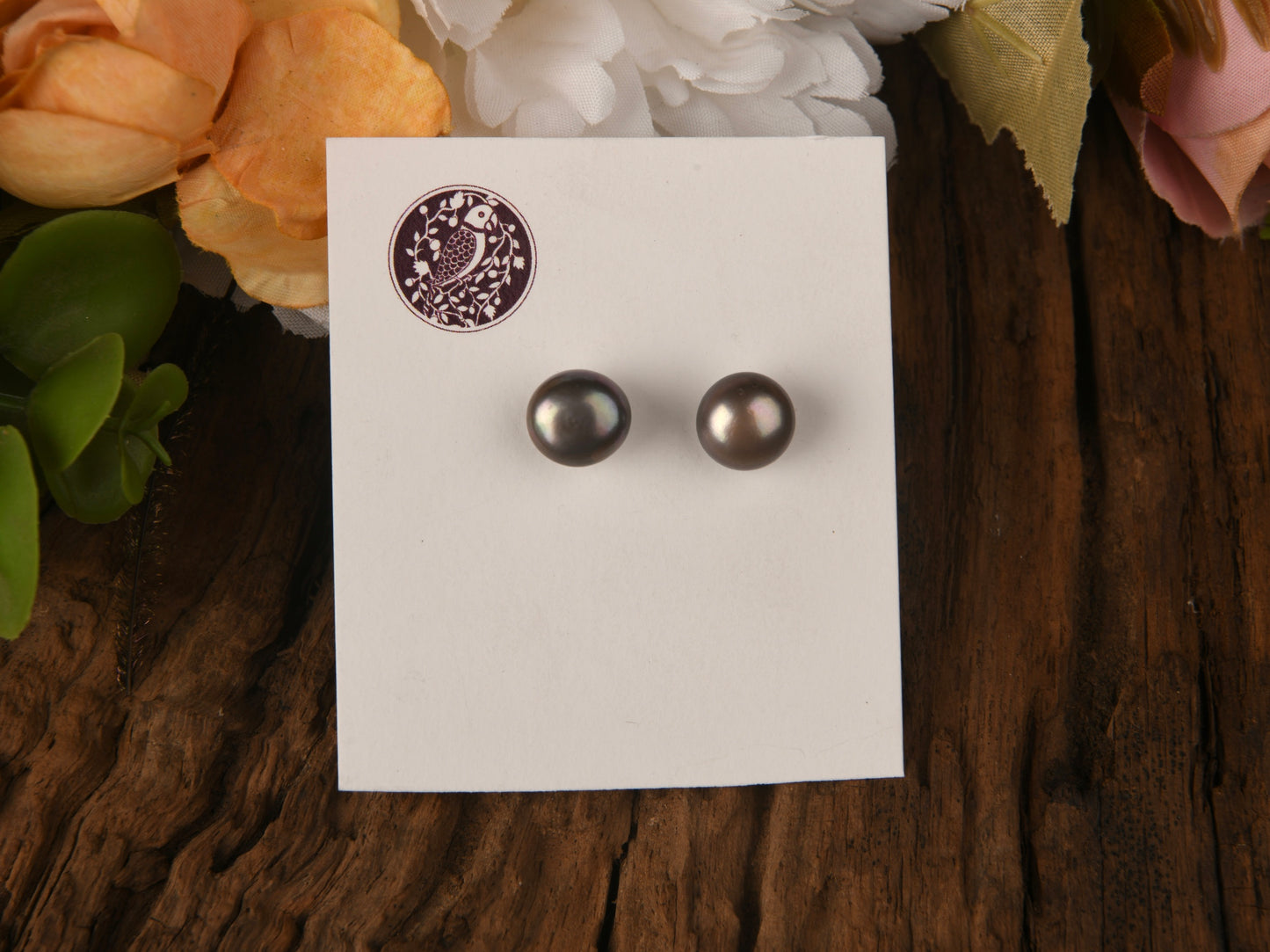 Grey Pearl Stud (8 mm)