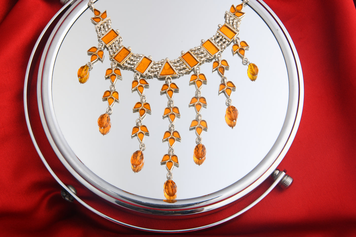 The Sunny Yellow Glass Necklace Set