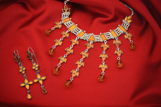 The Sunny Yellow Glass Necklace Set