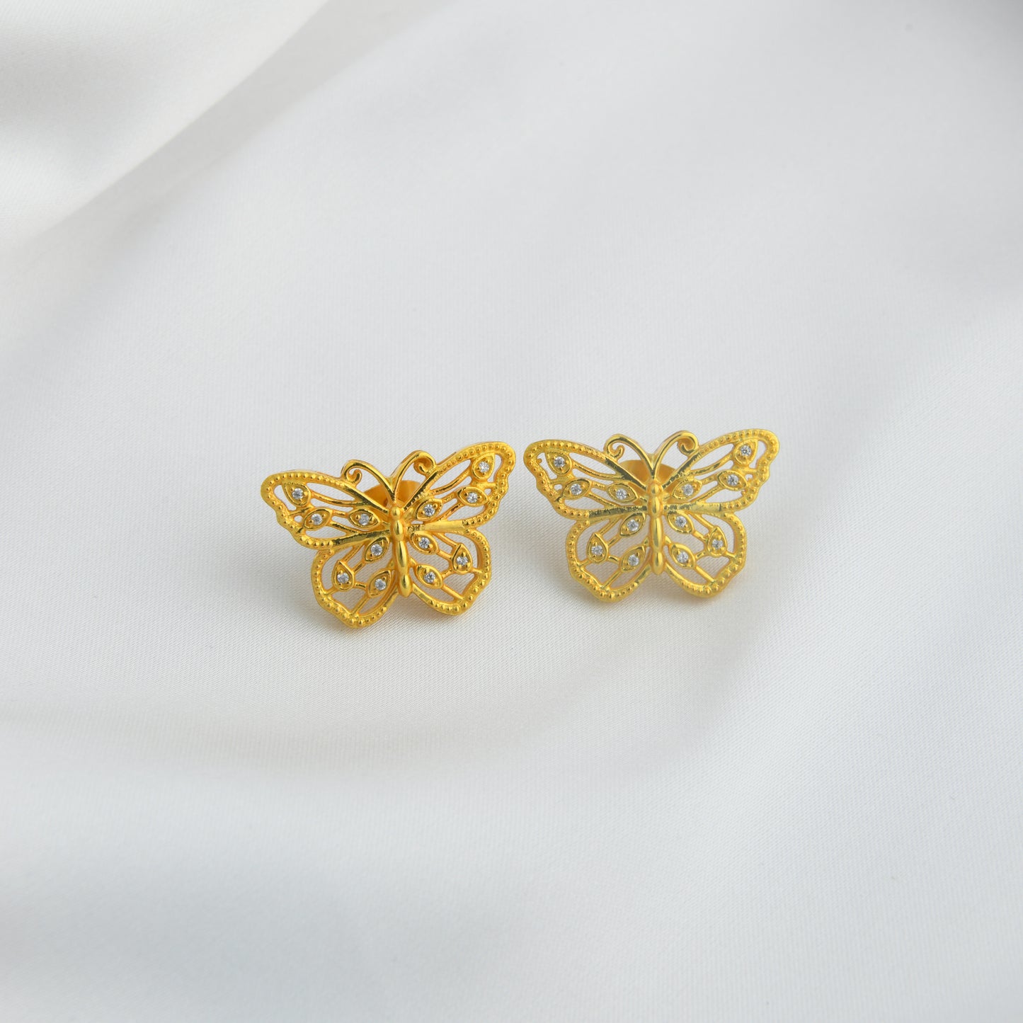 Beautiful Wings Gold Plated Butterfly Necklace Set