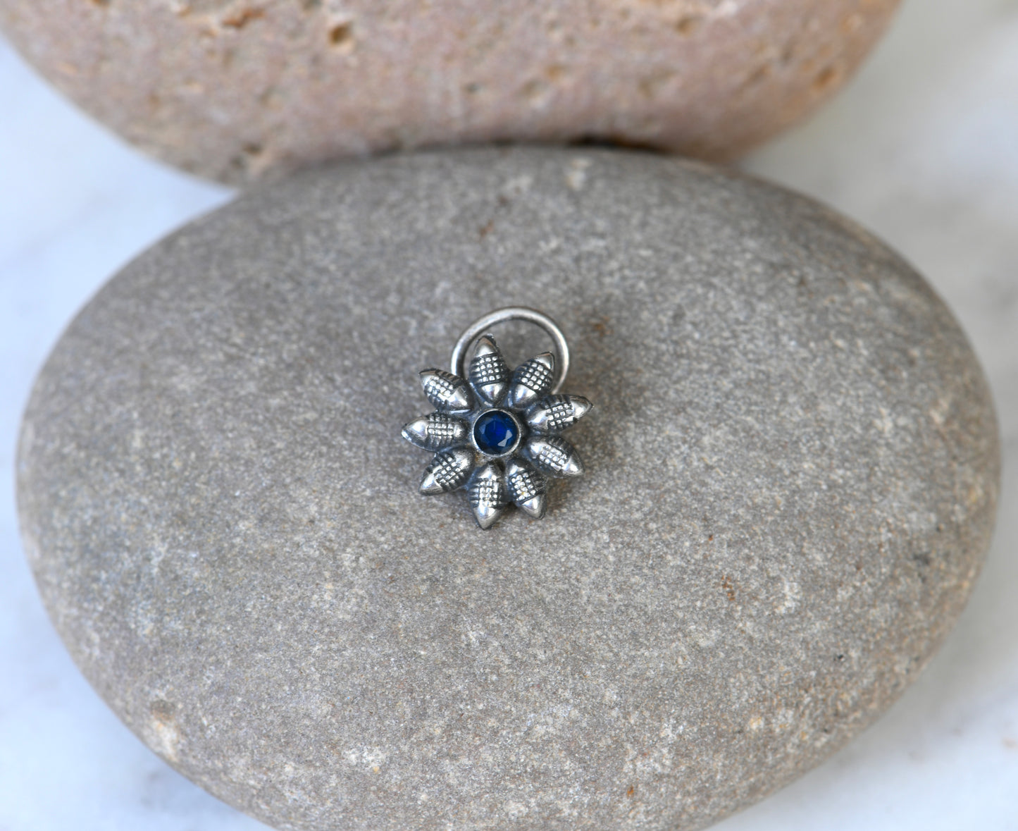Corn Flower Blue Stone Silver Nose Pin