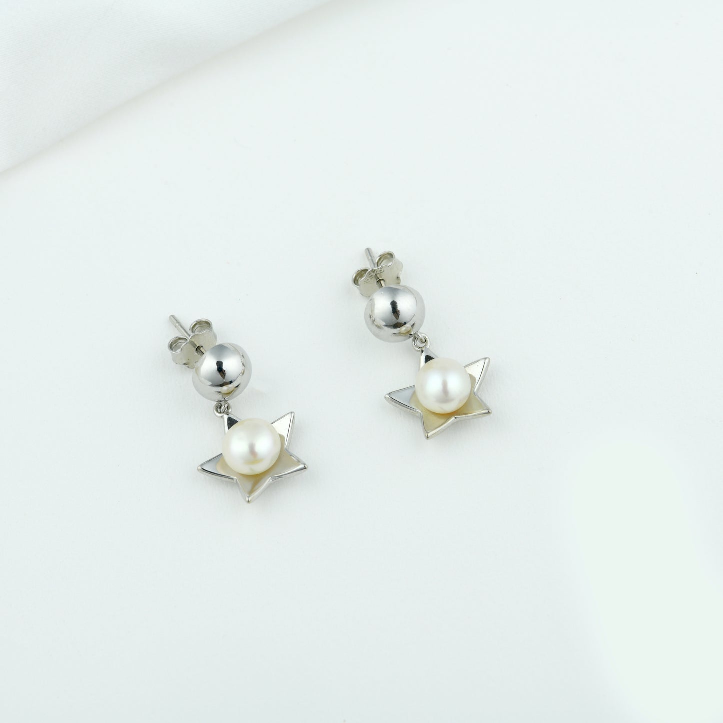 Pearl Star Pendant Set with Chain