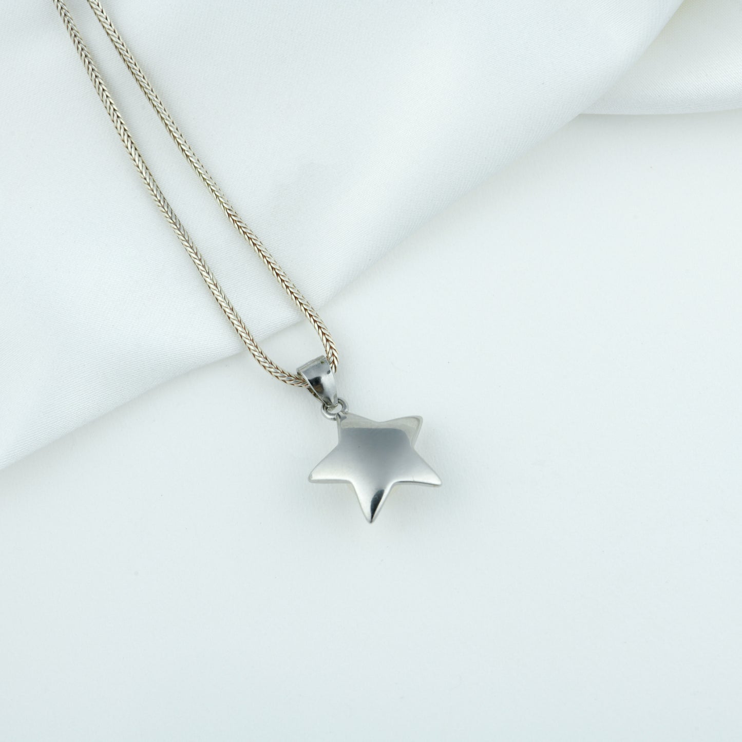 Pearl Star Pendant Set with Chain