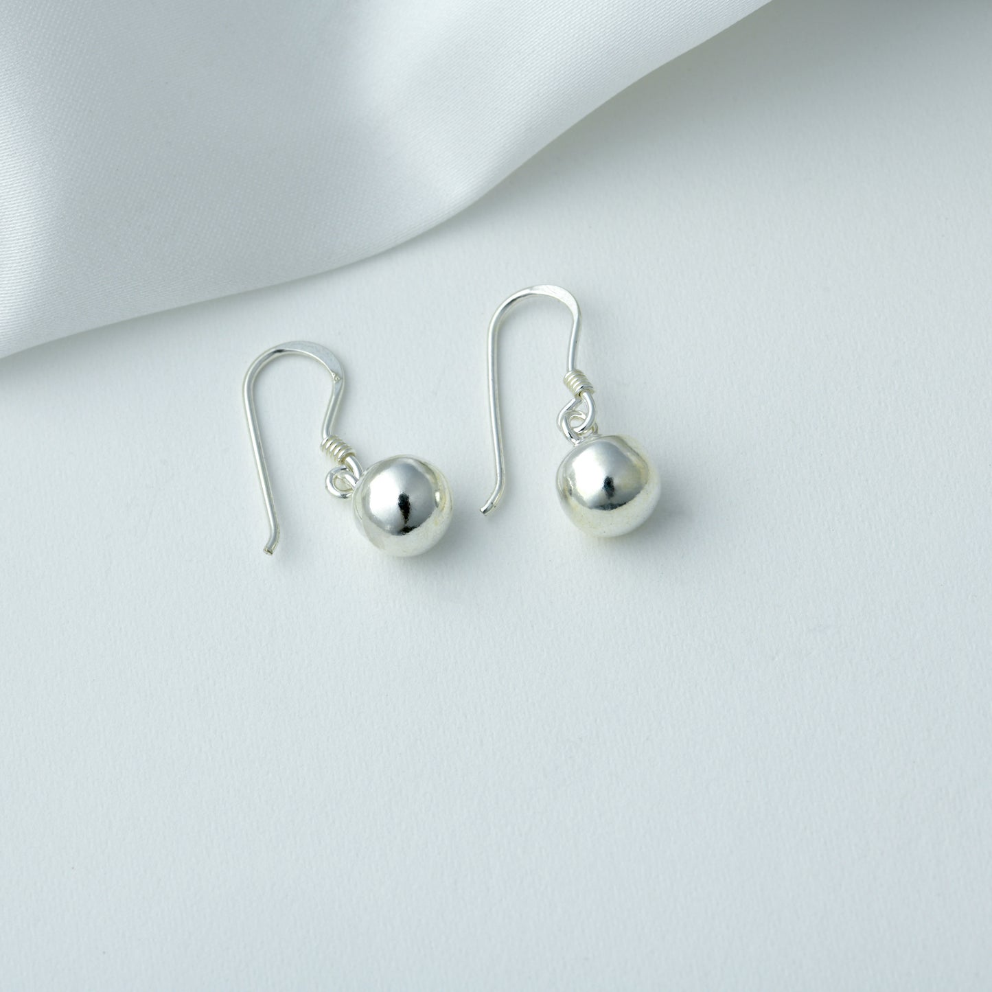 Silver Ball Earrings( 8mm )