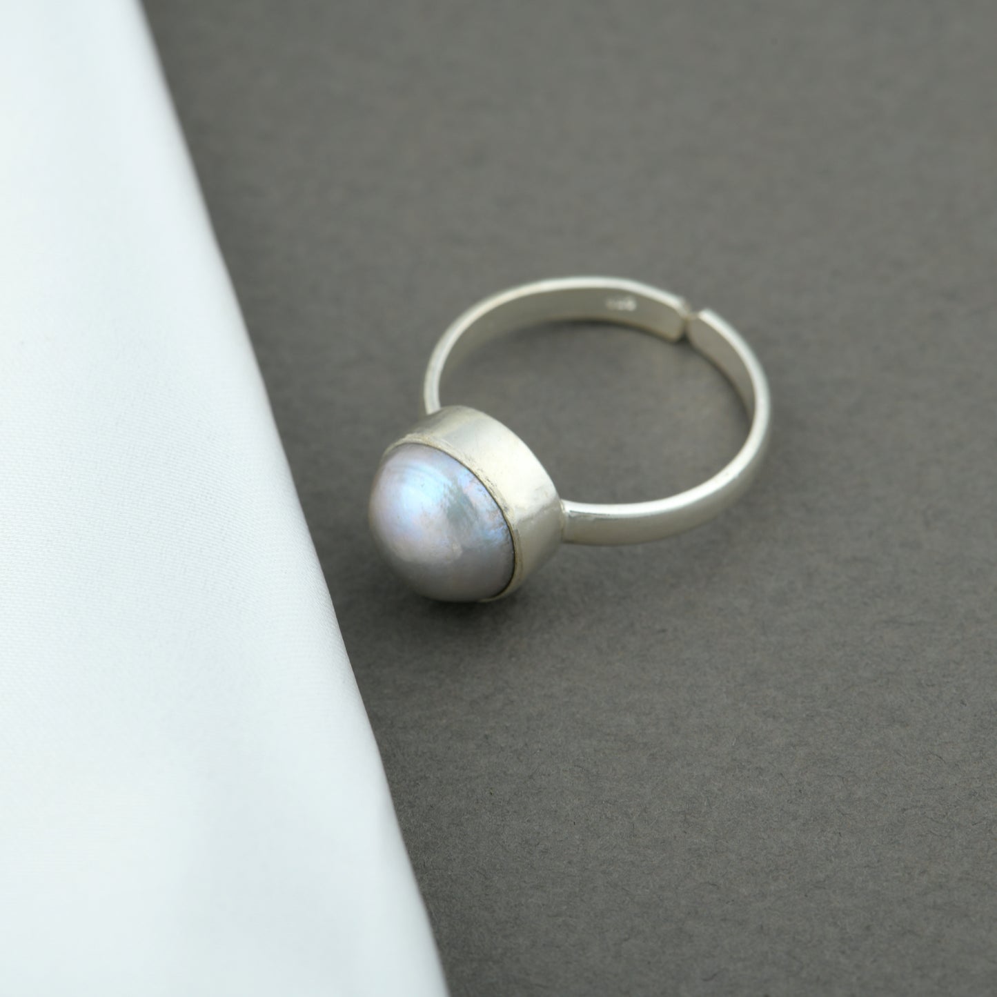 Twilight Grey Pearl Ring For Men and Women