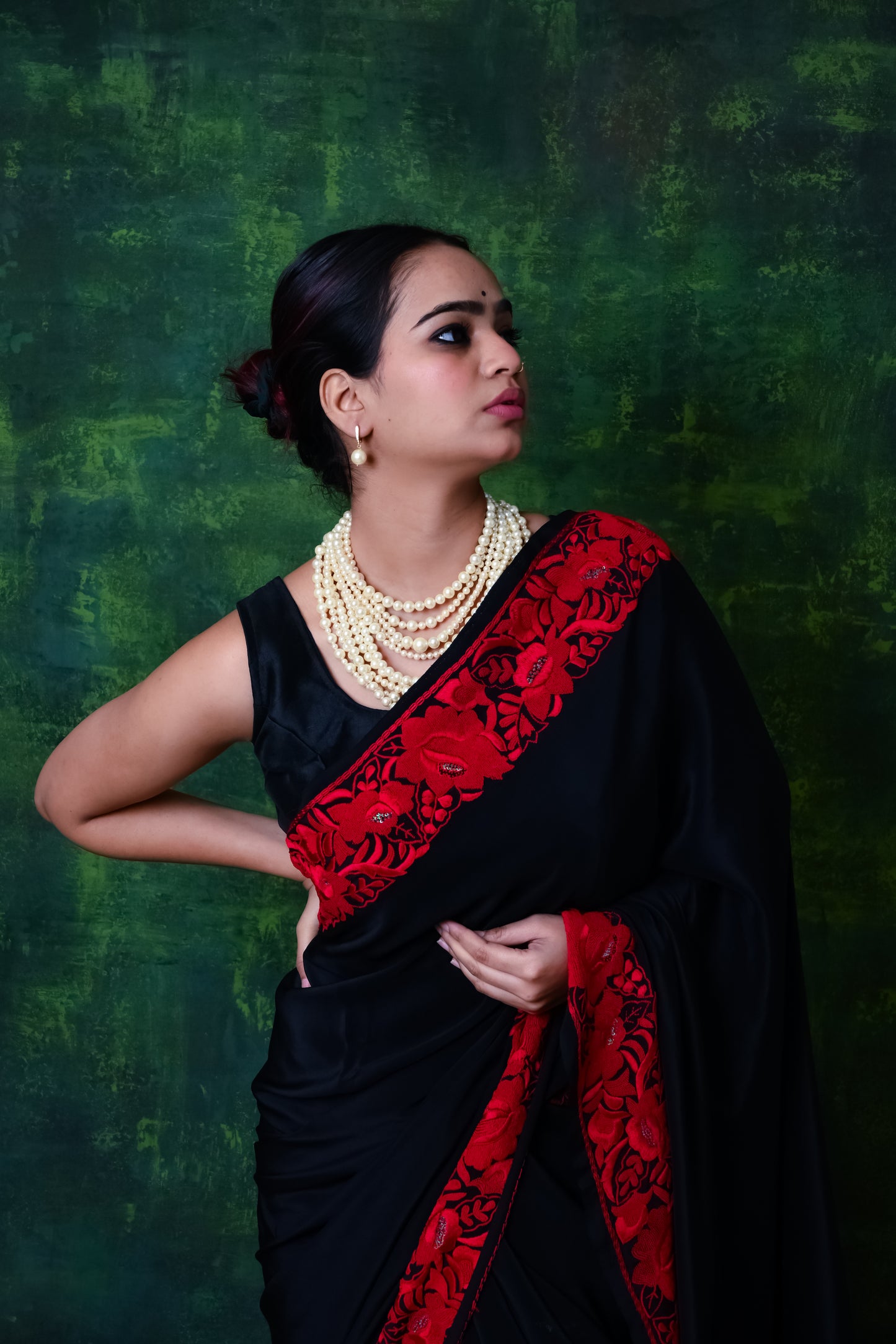 Alia Multilayered Pearl Necklace