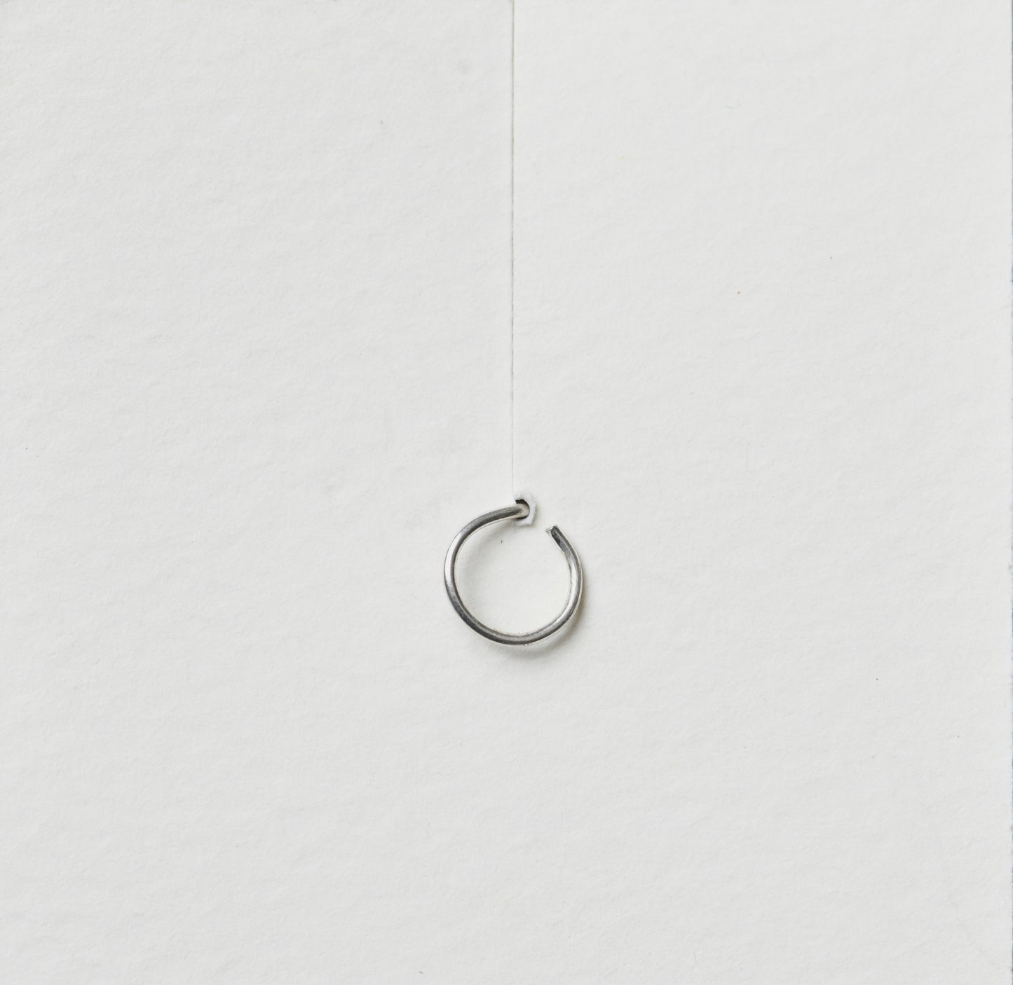 Rani Labradorite Silver Nose Pin