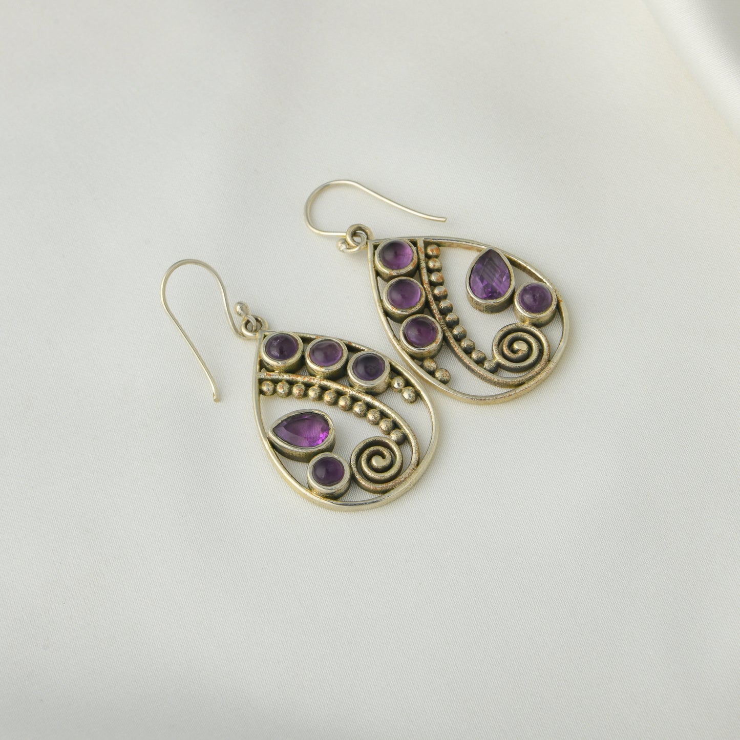 Designer Amethyst Silver Necklace Set In Silver