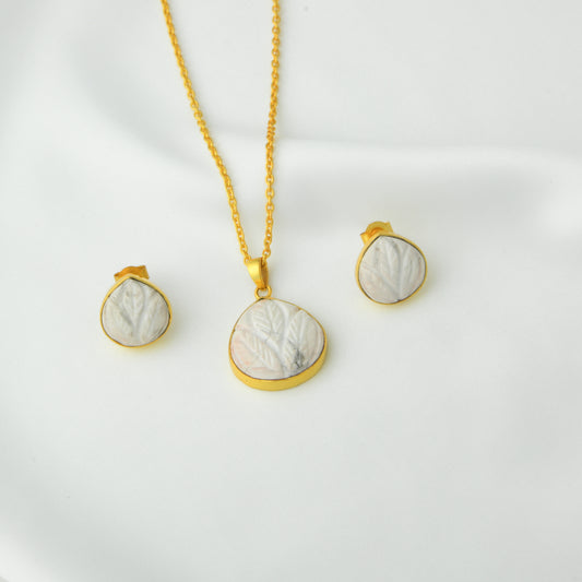 White Lotus Natural Stone Gold Plated Silver Set
