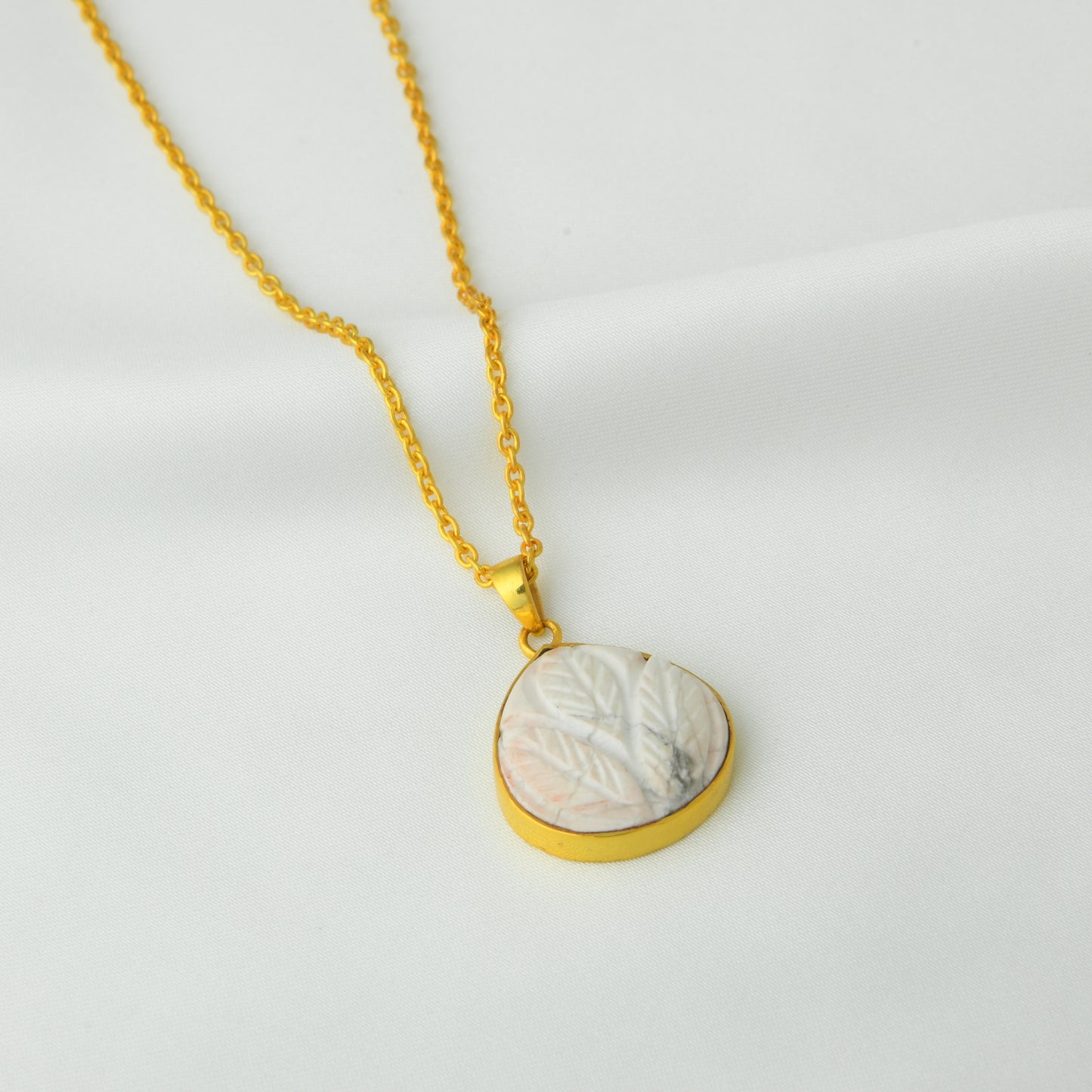 White Lotus Natural Stone Gold Plated Silver Set