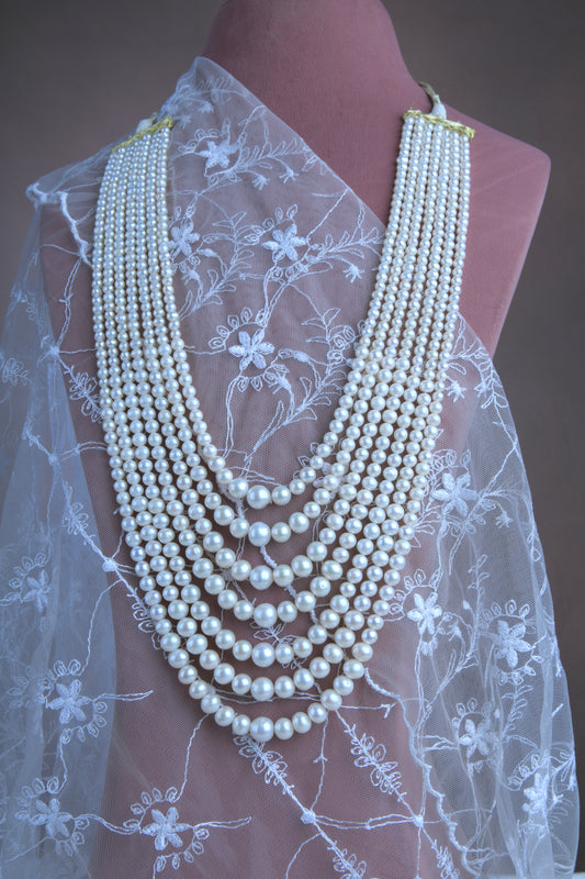 The Queen Pearl Necklace