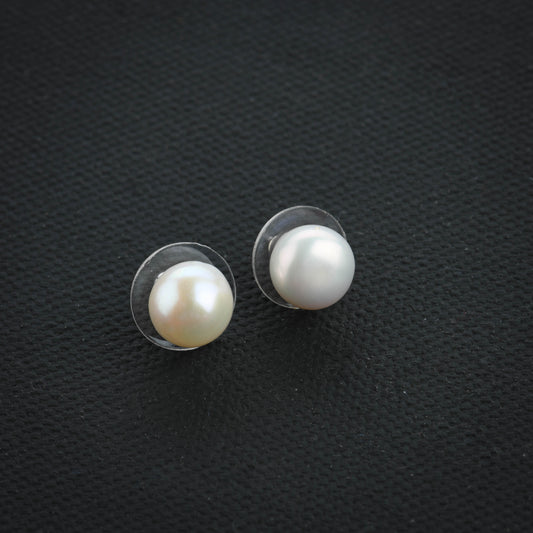 Pearl Dot Earrings