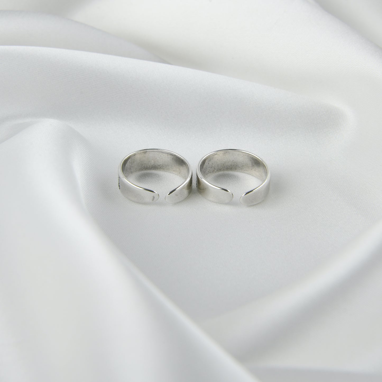 Trellis Silver Toe Rings