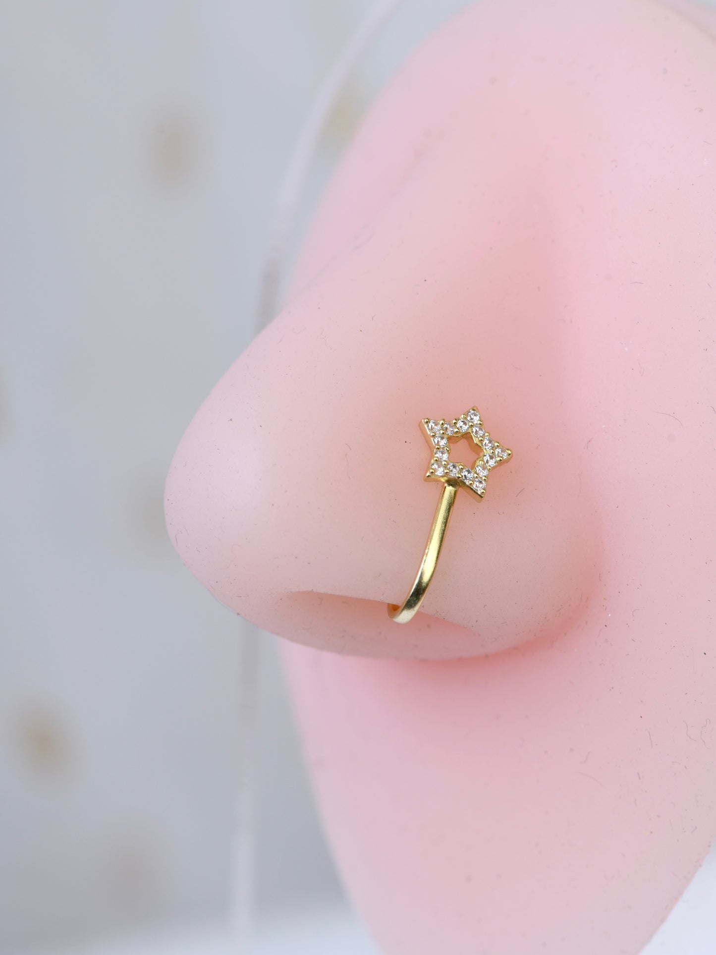 Gold Plated Silver Star Clip on Nose Pin