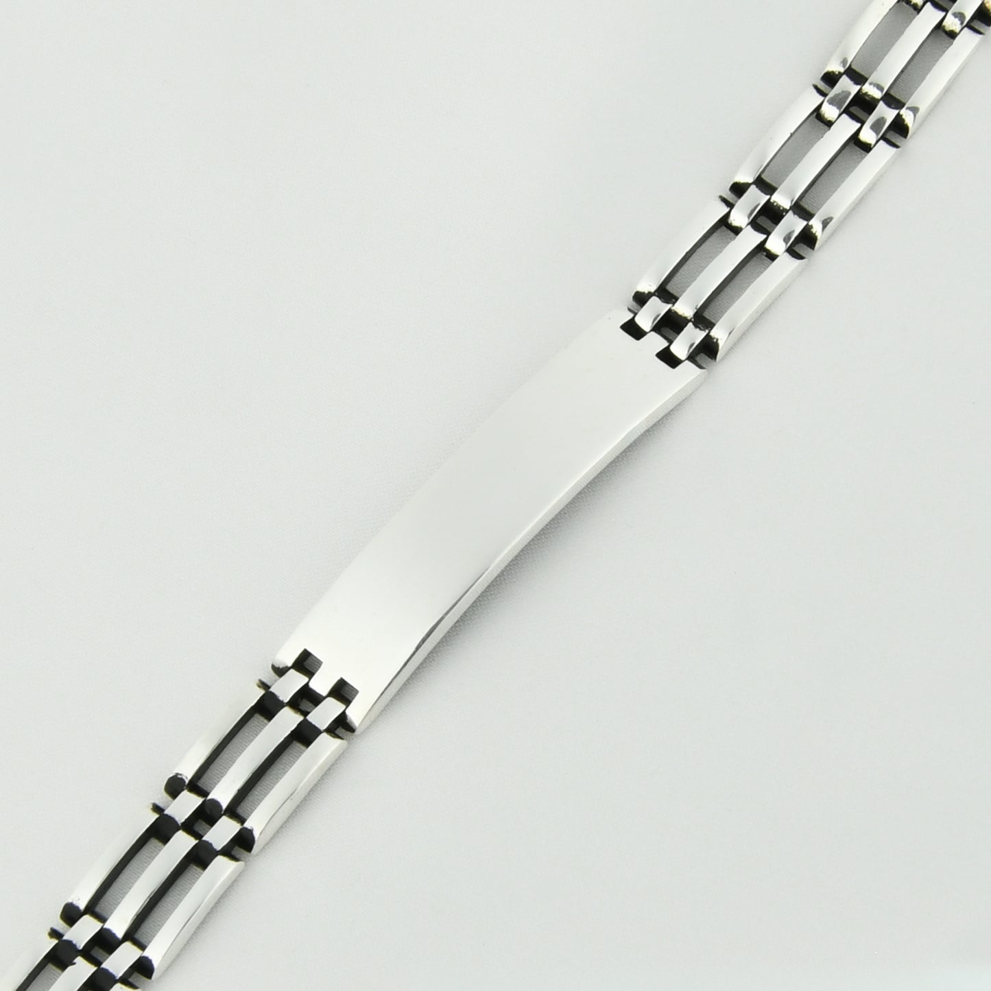 Men Silver Striped Bracelet