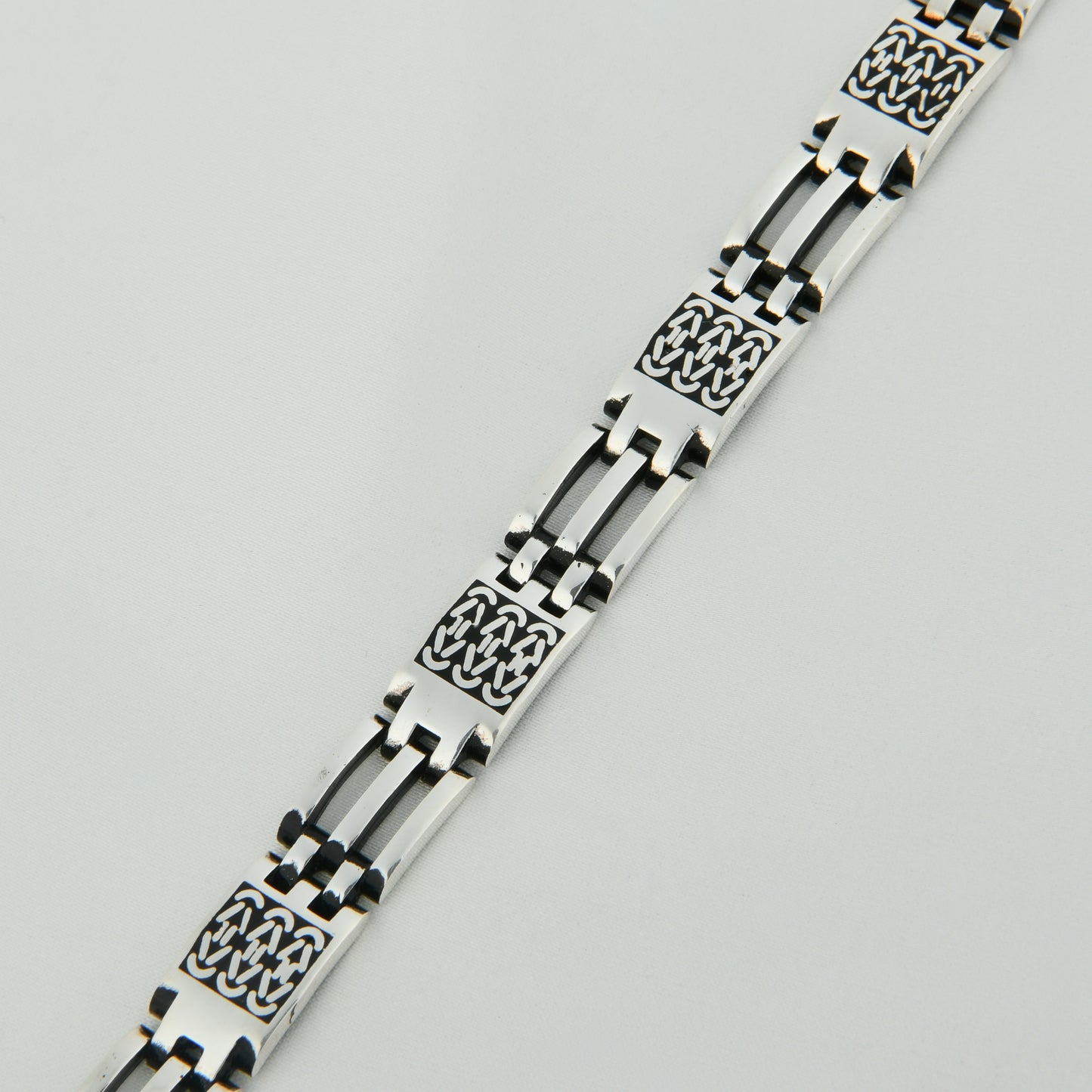 Silver Men Lattice Bracelet