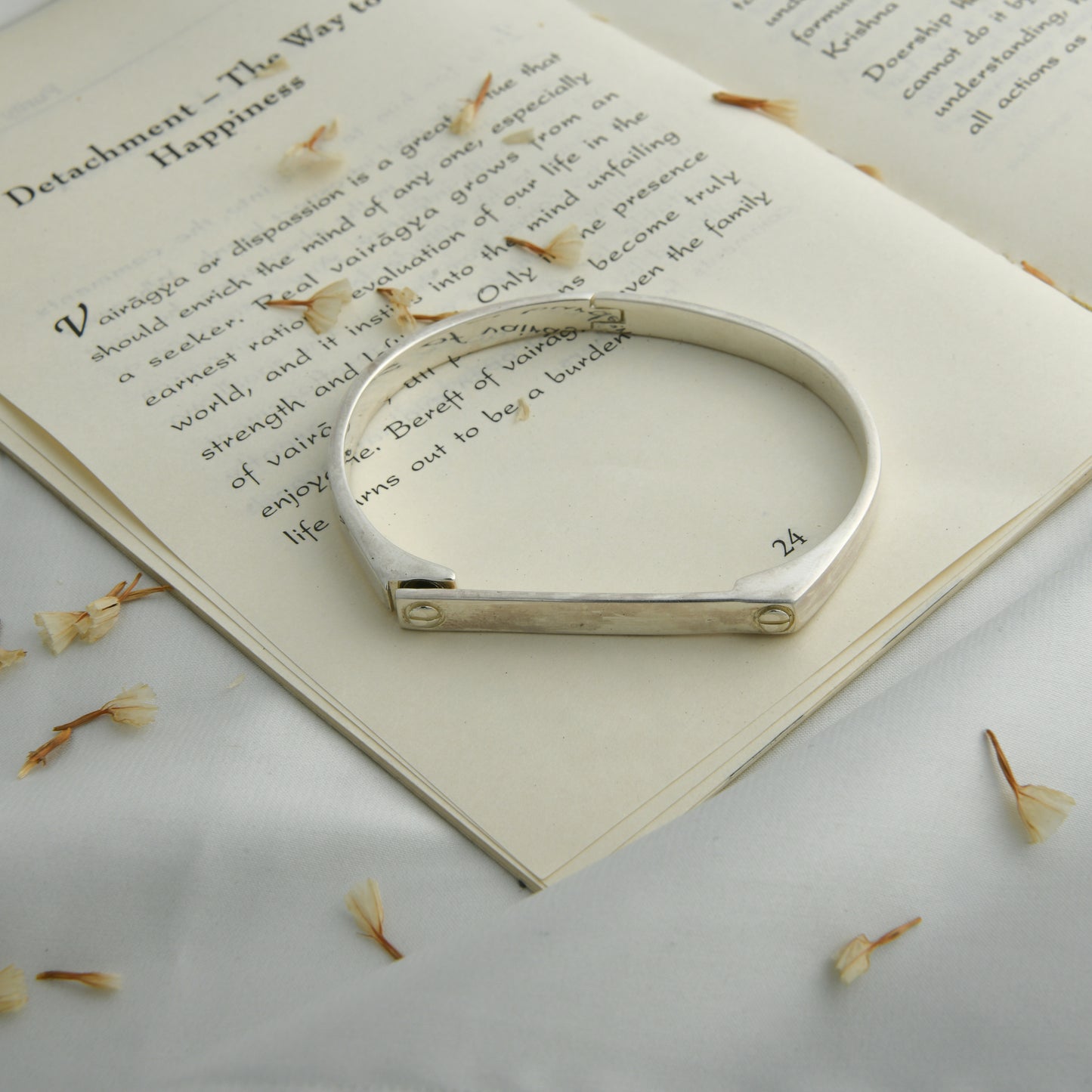 Confidence Men Silver kada