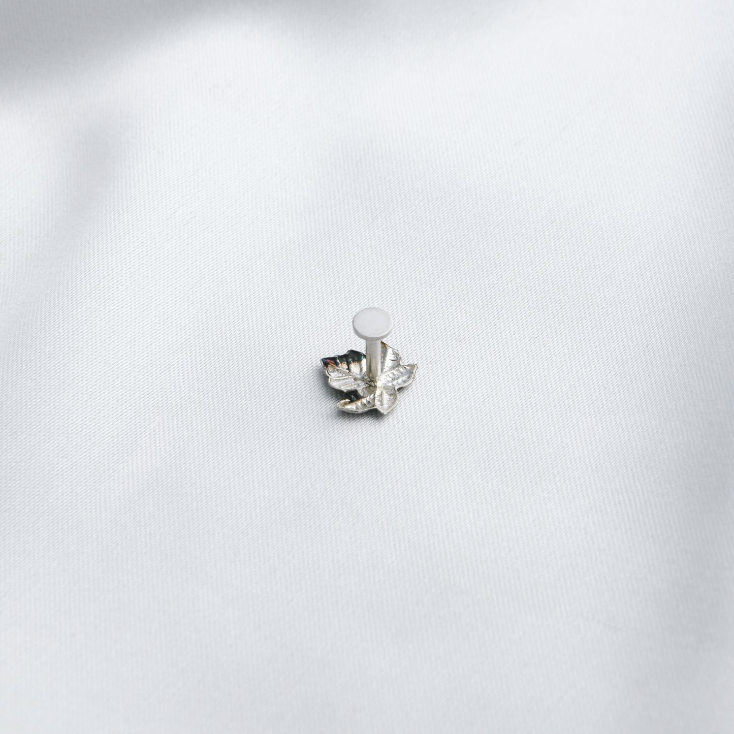 Kashmiri Chinar Oxidised Silver Nose Pin