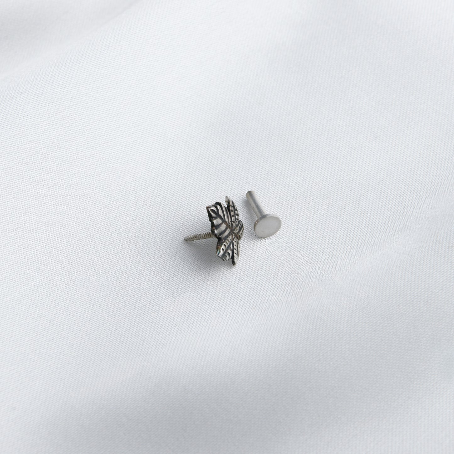 Kashmiri Chinar Oxidised Silver Nose Pin