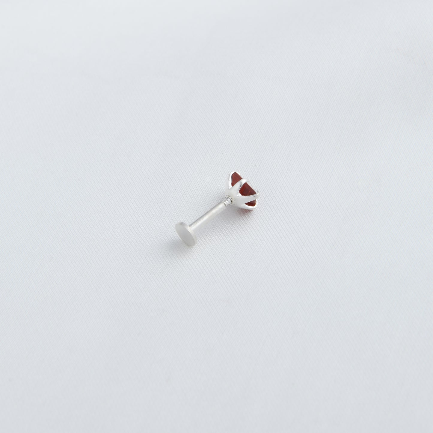 Natural Garnet Square Silver Nose Pin