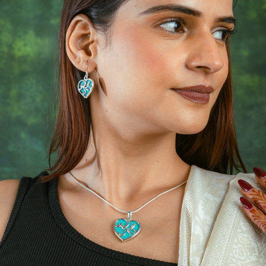 Turquoise Heart Sensation Silver Pendant Set