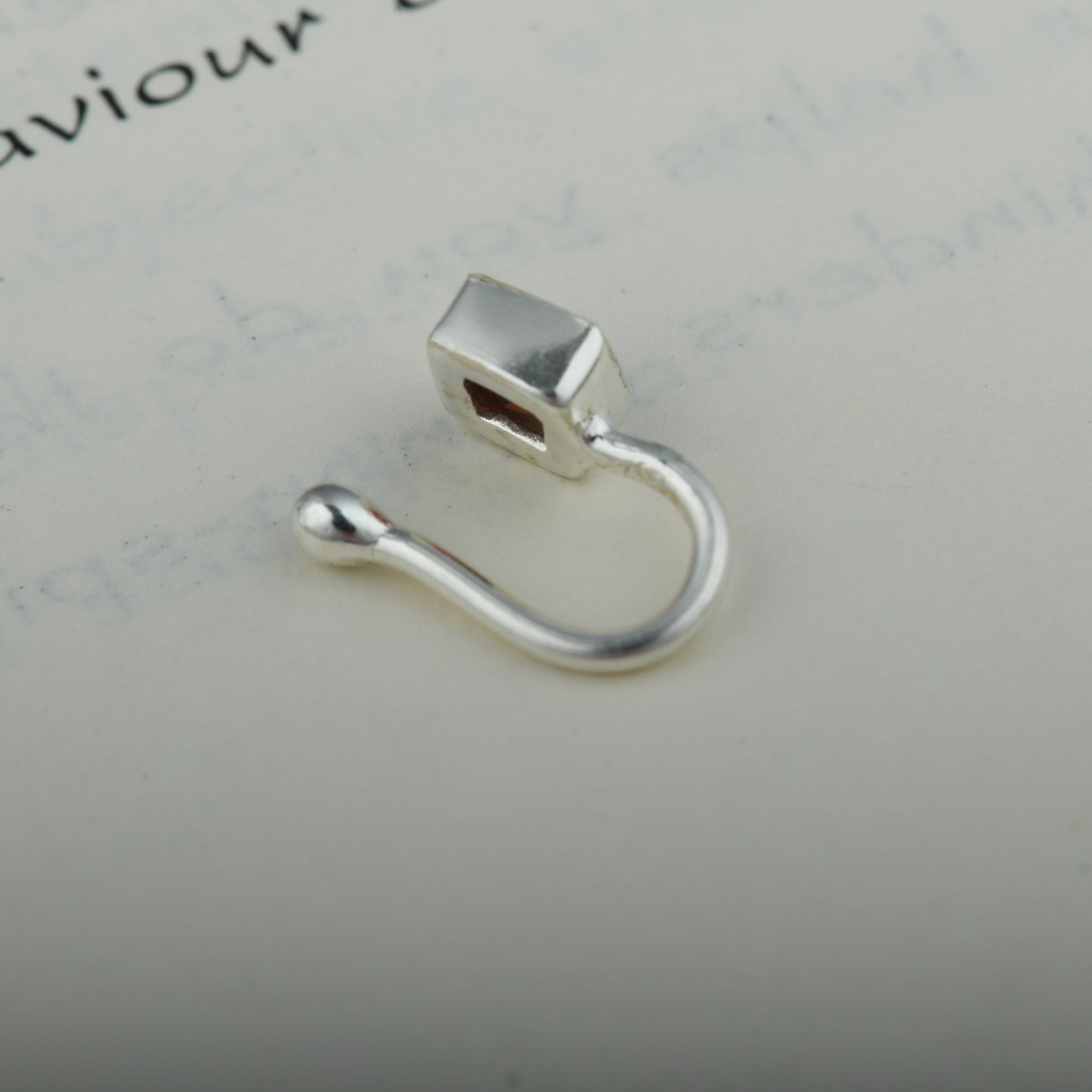 Natural Garnet Square Silver Nose Pin