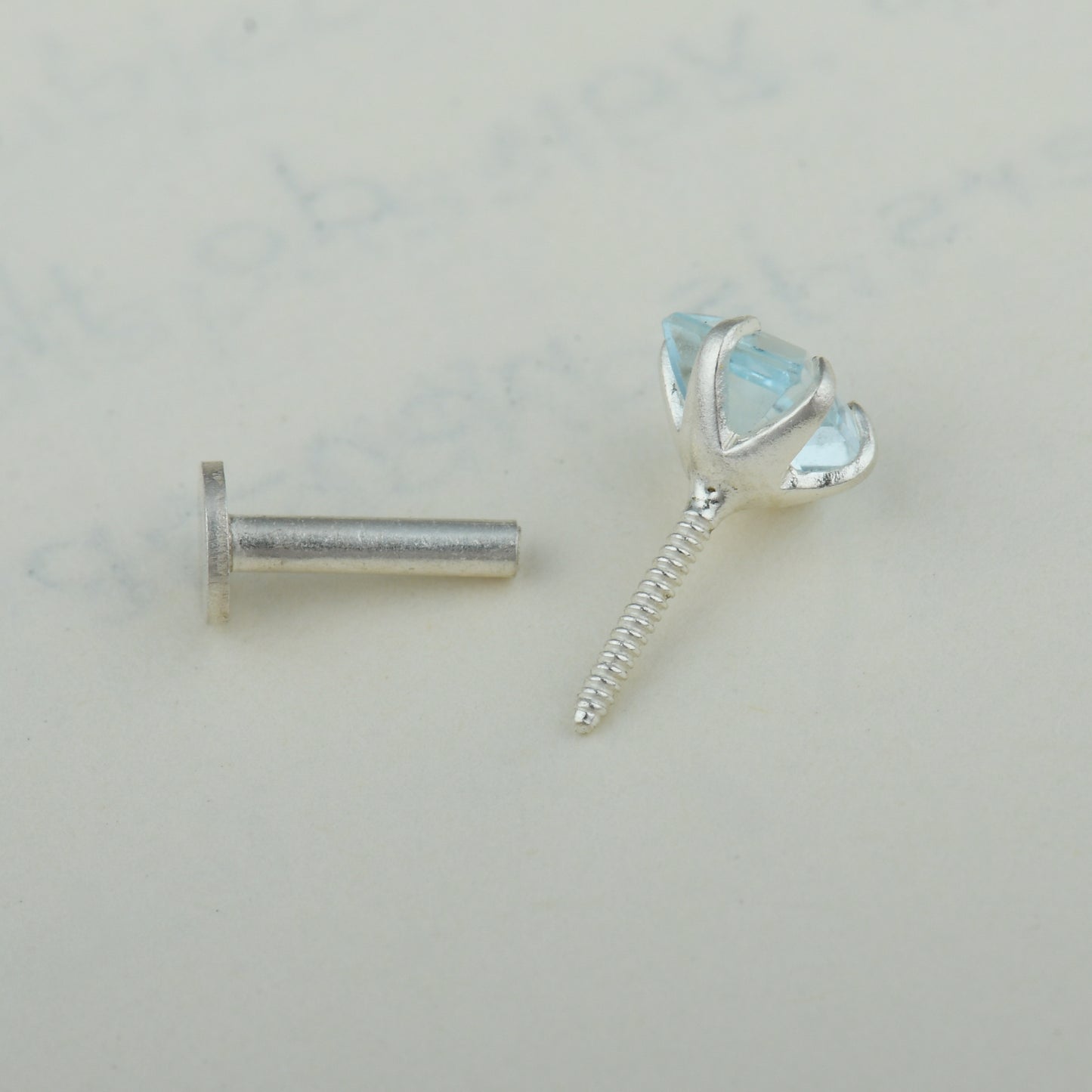 Natural Blue Topaz Square Silver Nose Pin