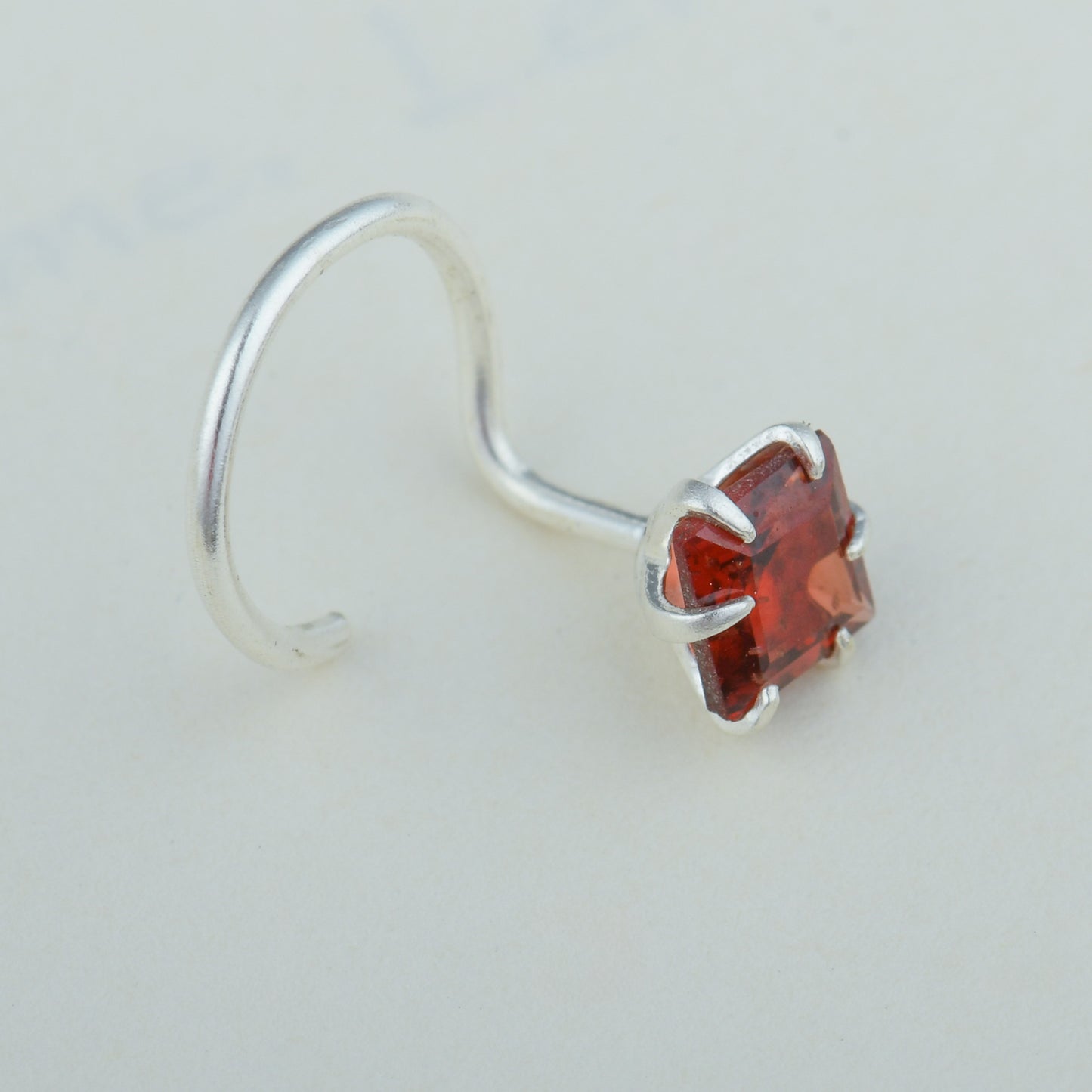 Natural Garnet Square Silver Nose Pin