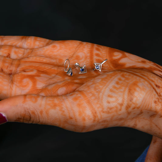 Trikone Blue CZ Silver Nose Pin