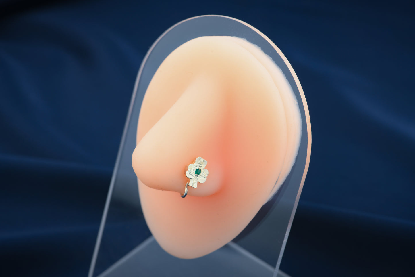 Chinar Purani Dilli Clip On Nose Pin