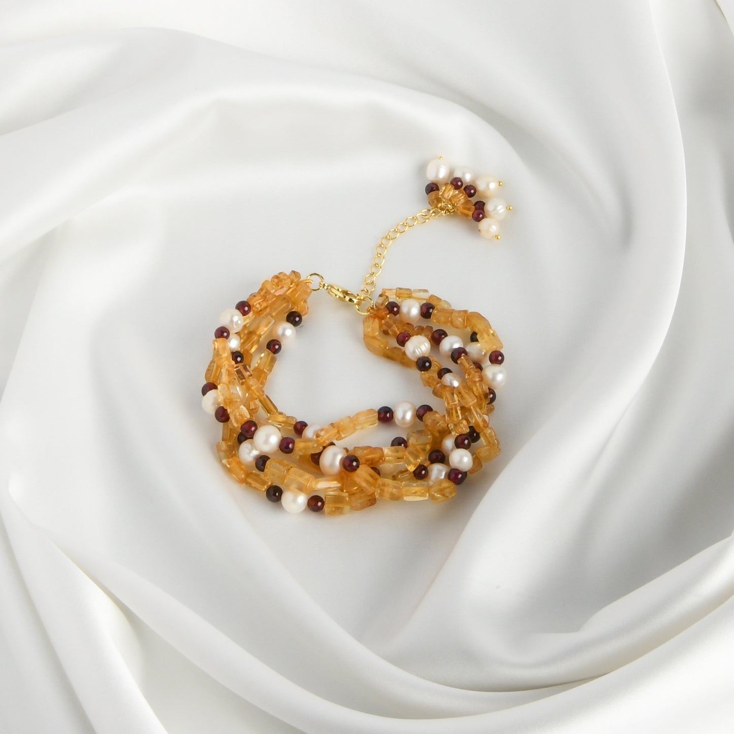 Trendy Citrine Garnet And Pearl Bracelet