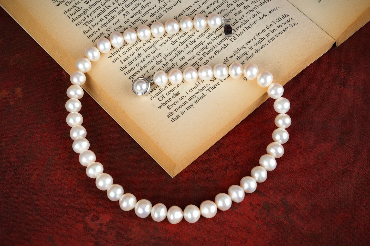 Classic Freshwater Pearls Necklace (10 mm) and Studs (11 mm) Set
