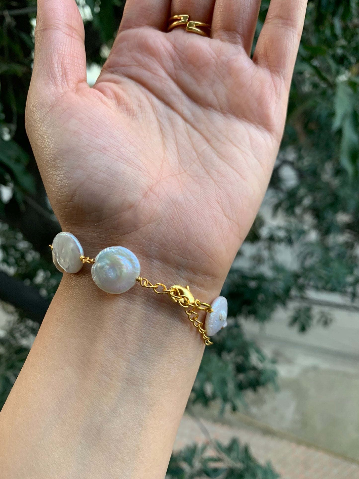 Gauhar Coin Pearl Bracelet