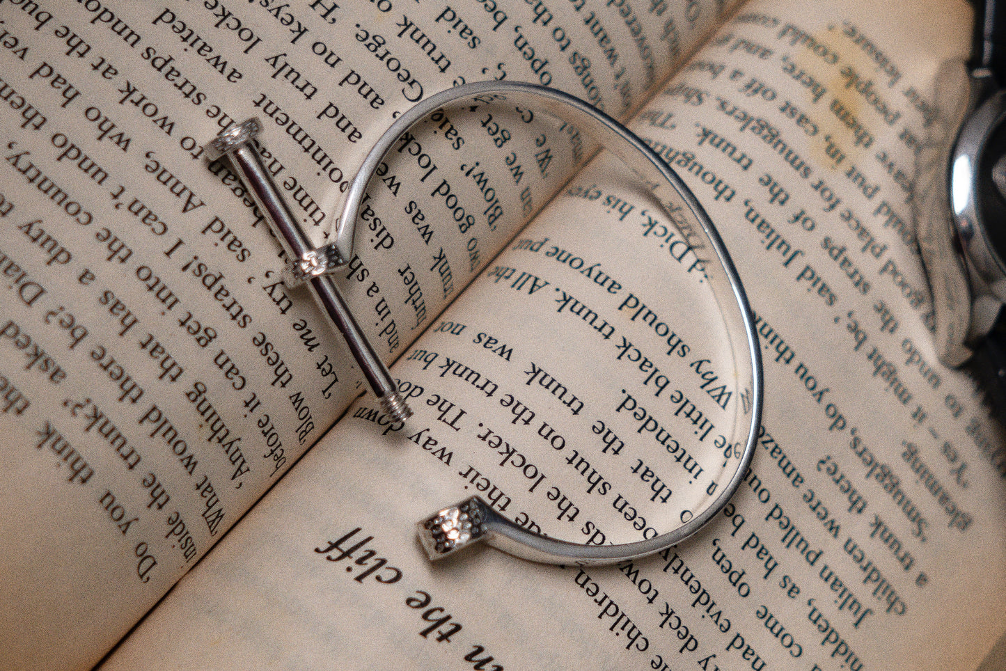 Rustic Men Silver Kada