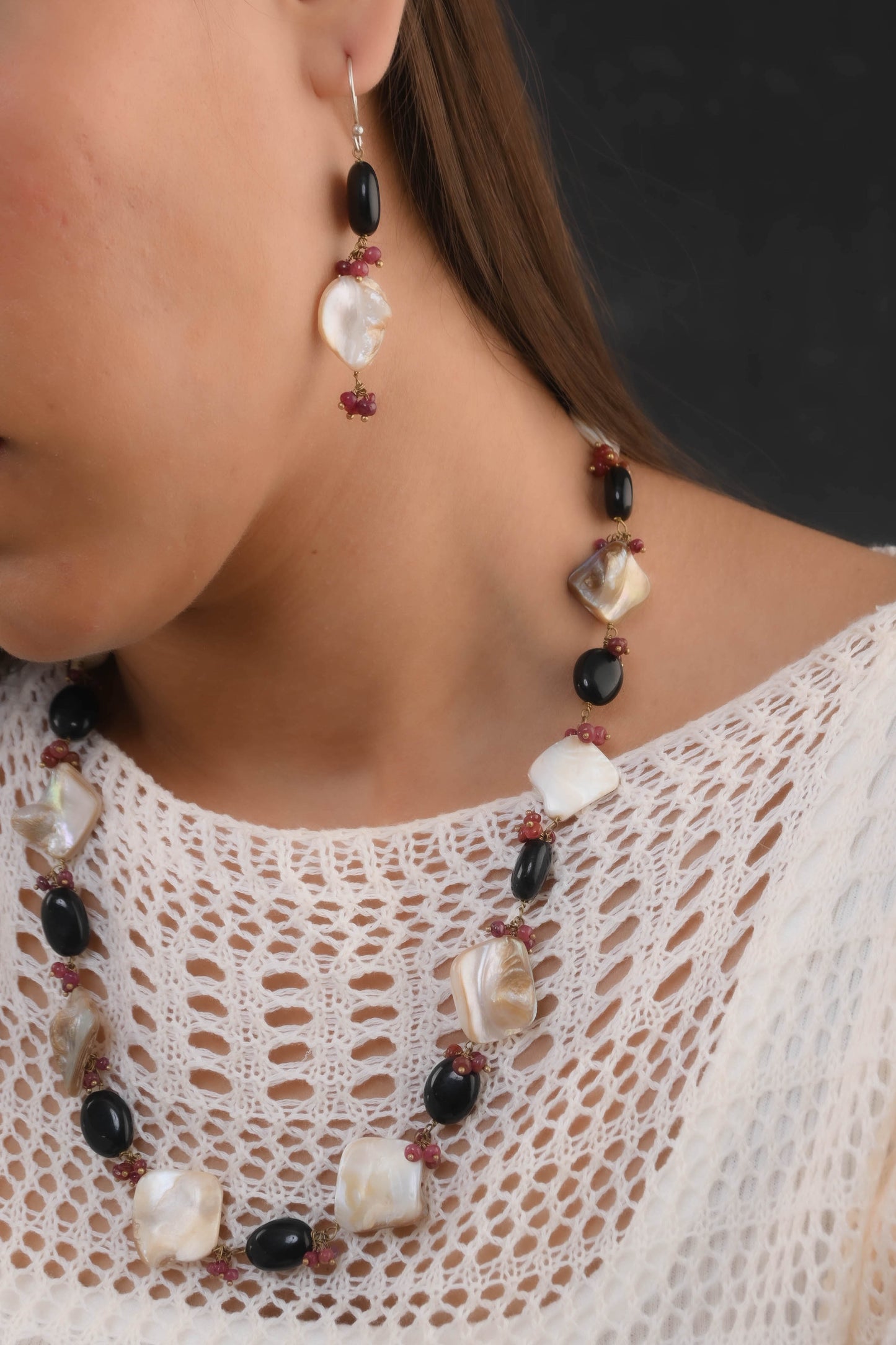 Black And Red Onyx Mother Of Pearl Necklace Set