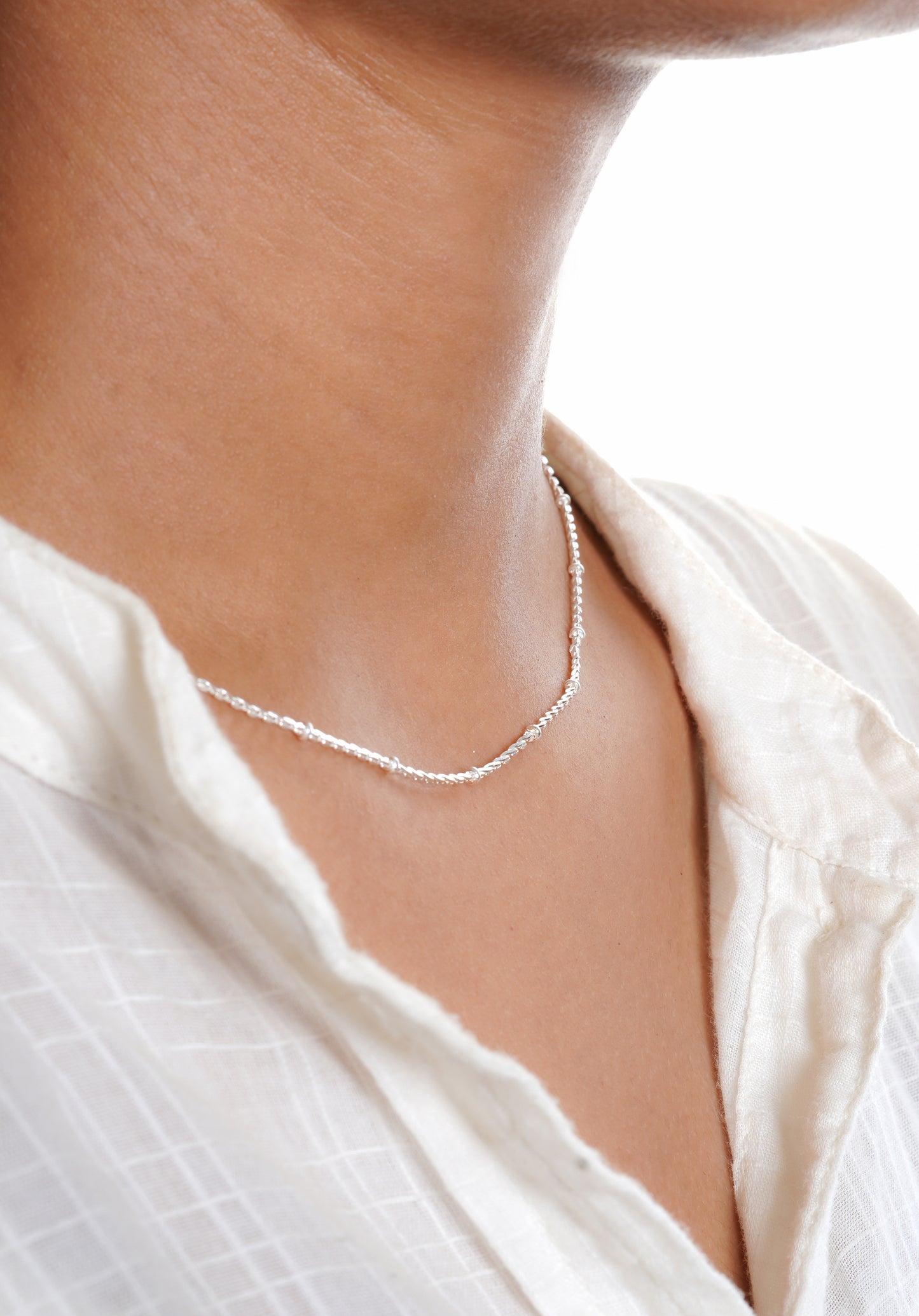 Everyday Twisted Ball Silver Chain