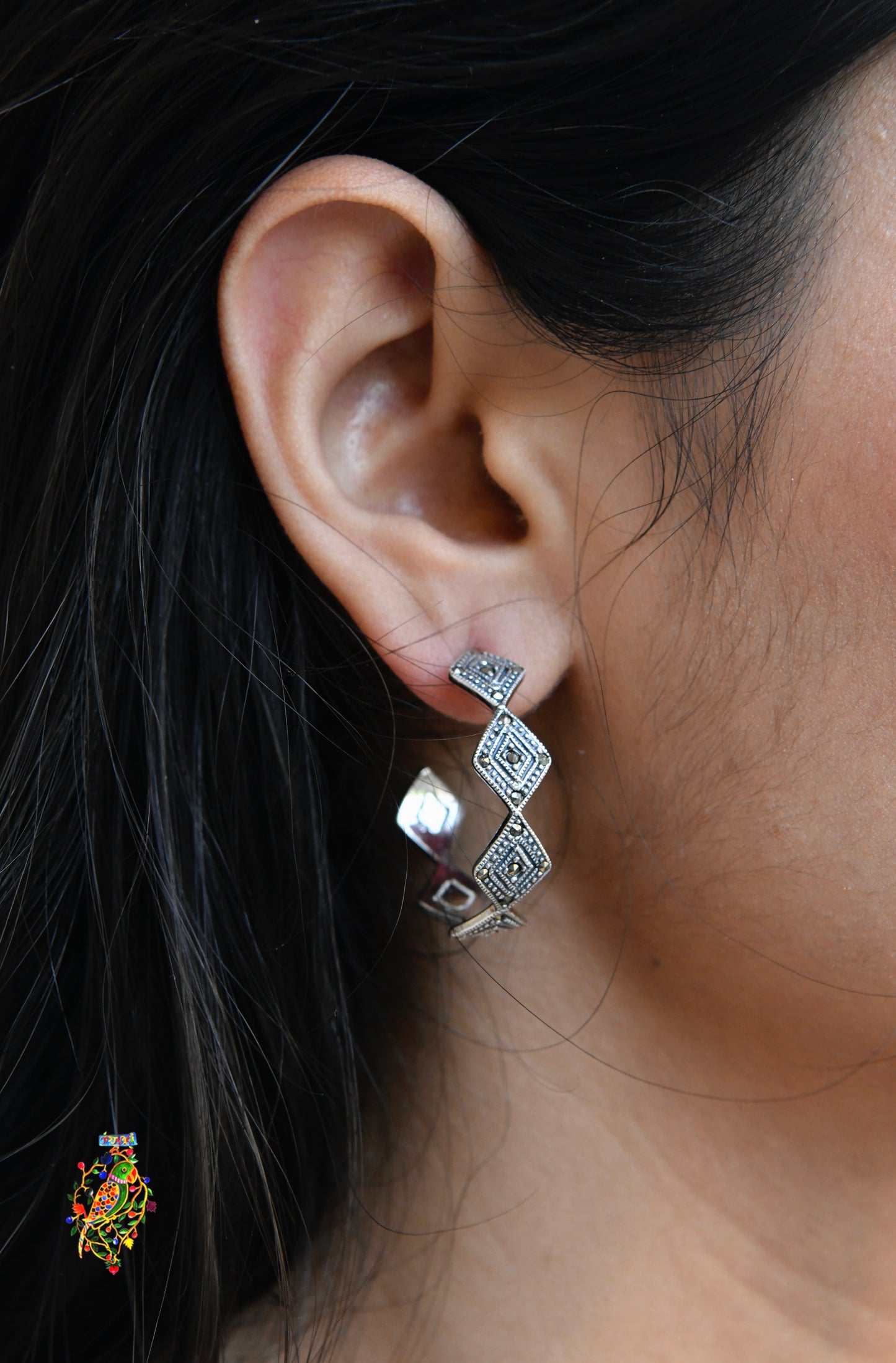 Trapezium Half Hoops