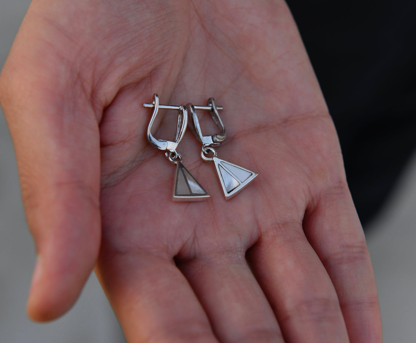 Mother-of-Pearl Pyramid Drops II