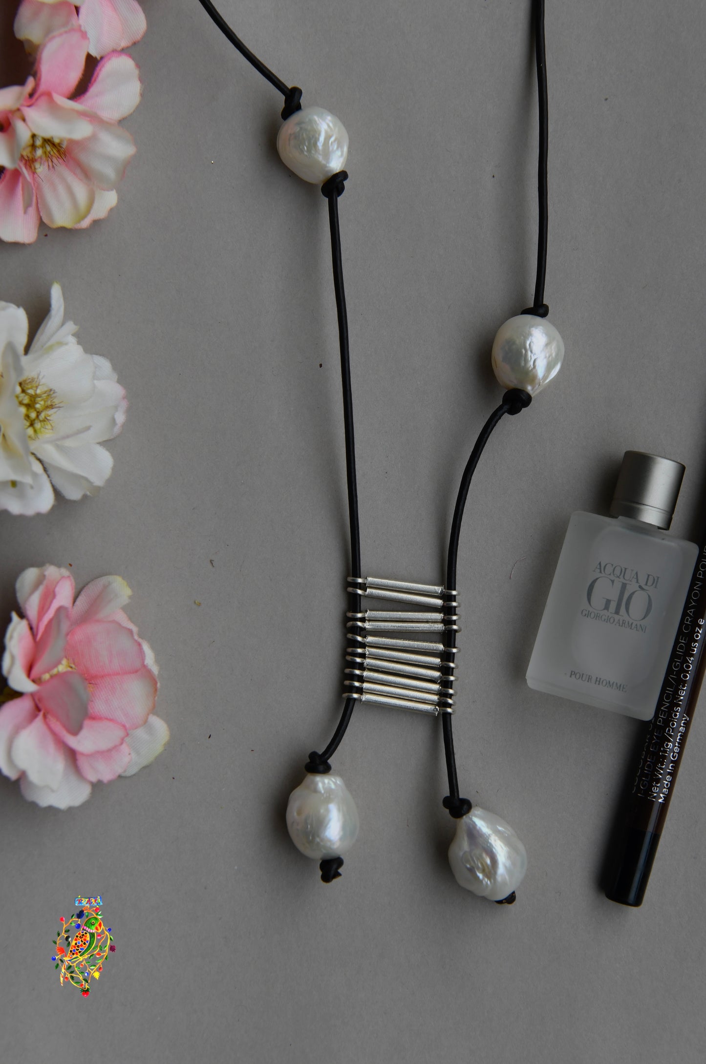 Pearl Affair Necklace