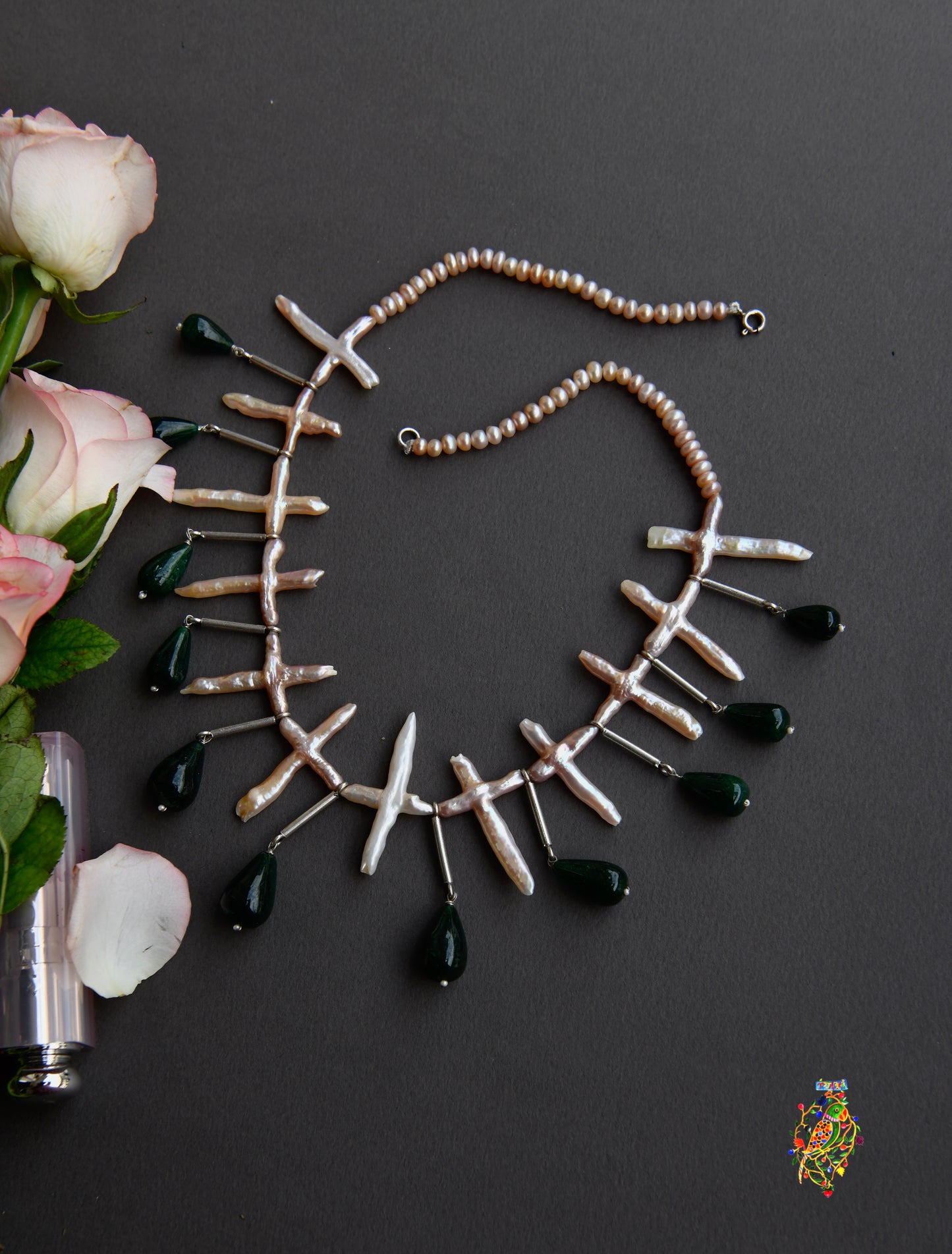 Quirky Pearls Necklace