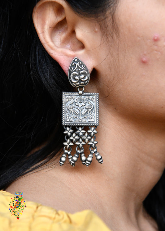 Hibiscus Traditional Ghunghru Earrings