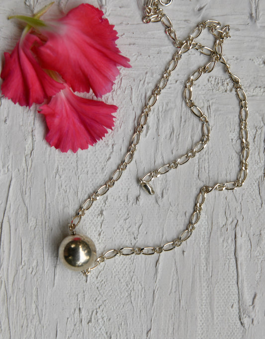Silver Ball In Chain
