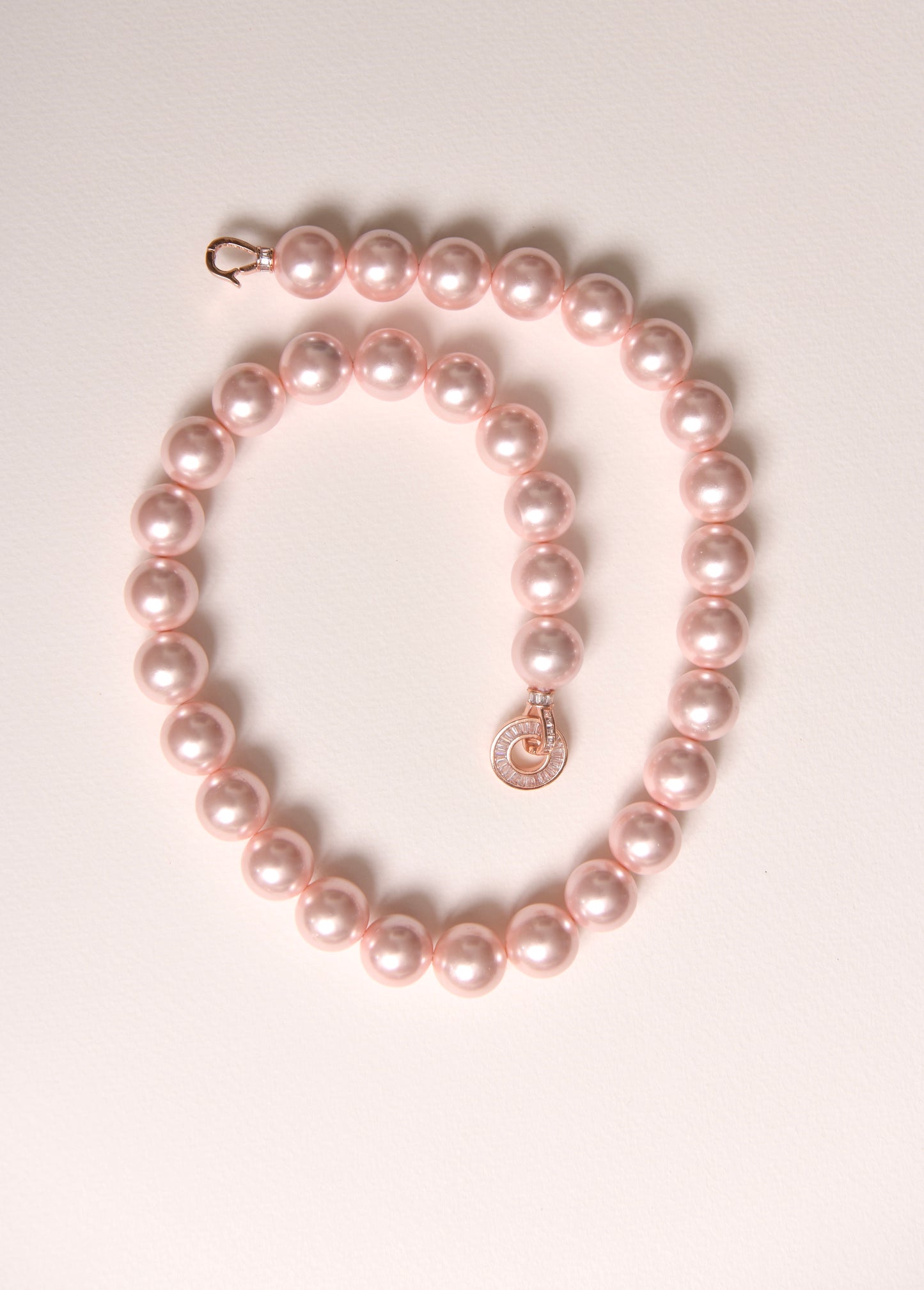 Sophia Pearls Necklace (14 mm)