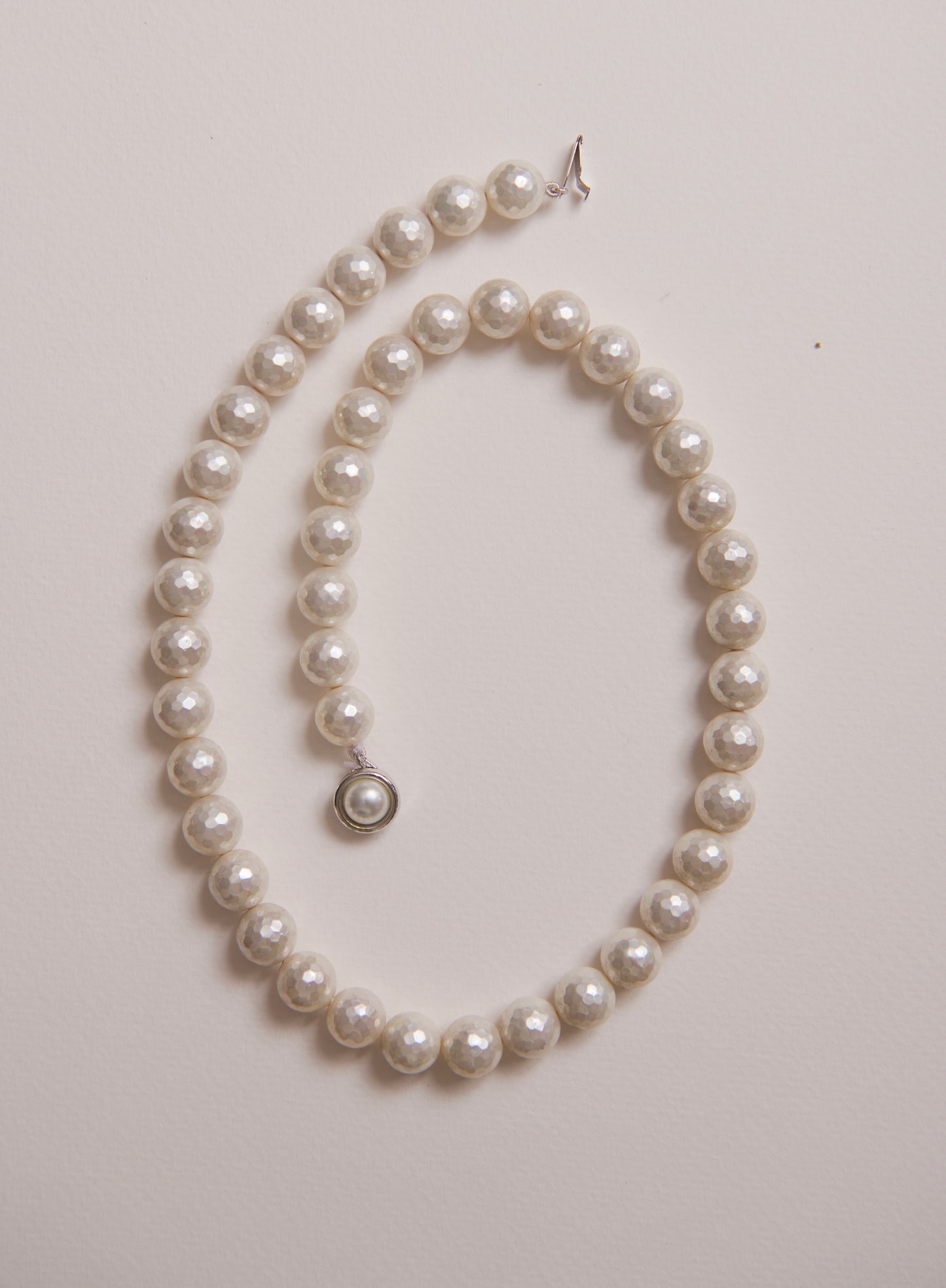 Ivory Faceted Pearls Necklace